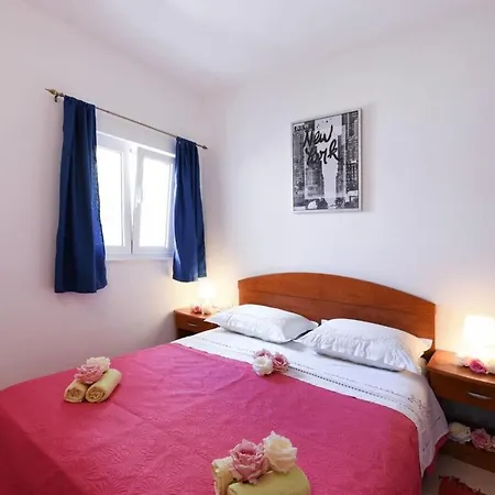 Sea Star Ivana * Marina